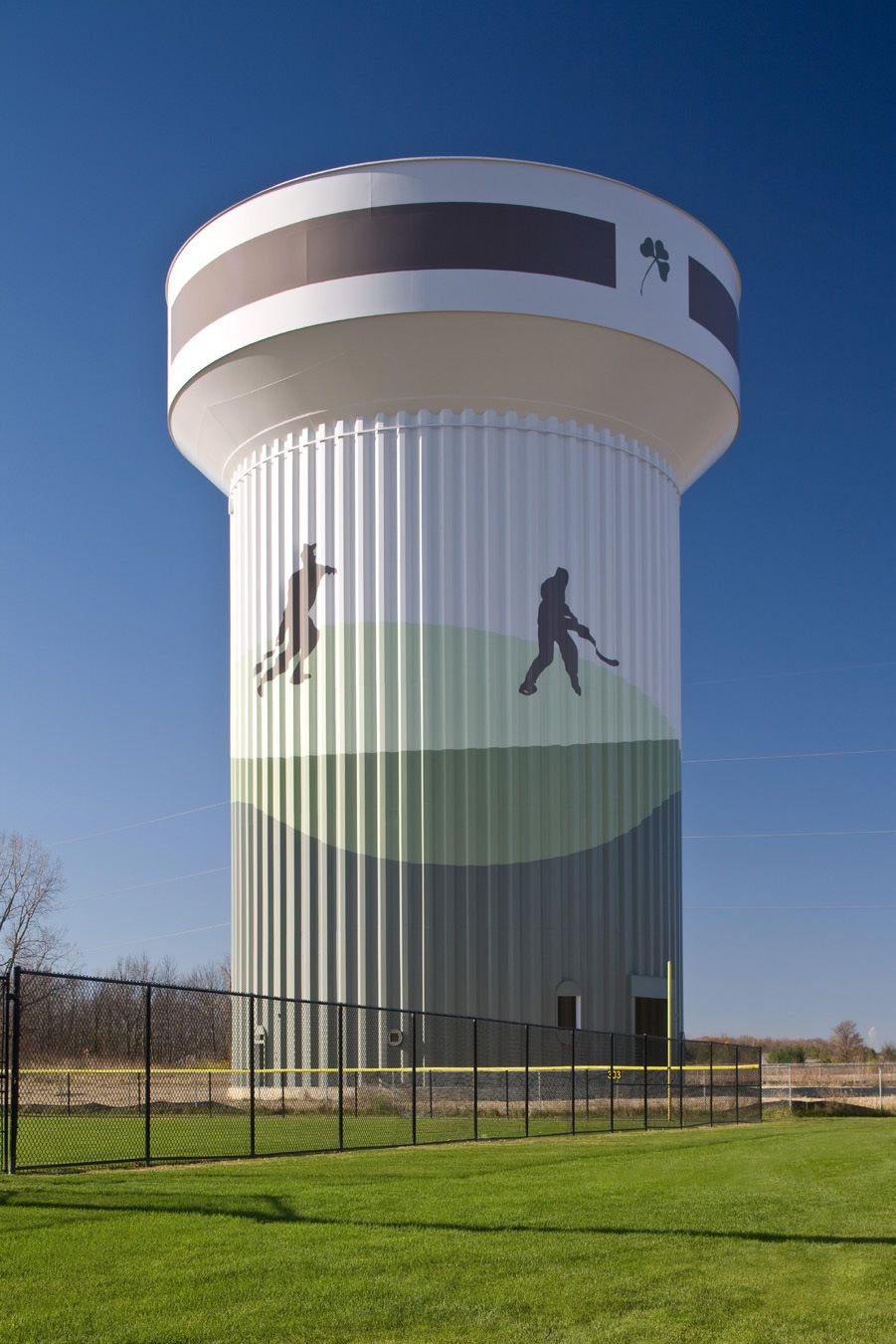 Darree_Fields_Tank_Profile_Page_1_Image_0001
